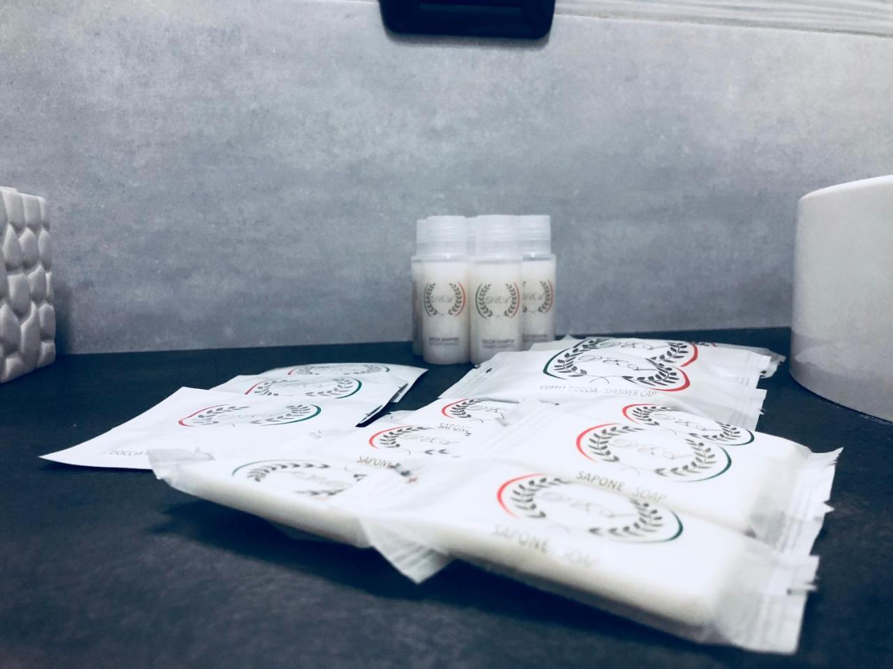 Double Room with Private External Bathroom,724582306:JPEG